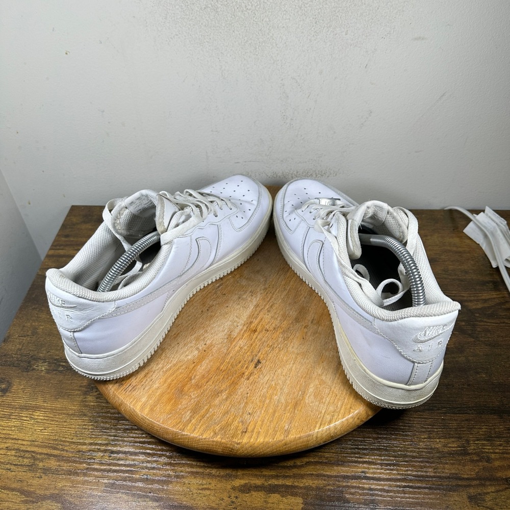Nike Air Force 1 Low White Leather Sneakers Men's Size 10.5 Shoes 315122-111 - Picture 2 of 9